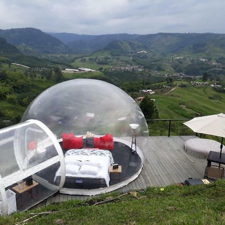 Alua Glamping Hotel Pereira Exterior photo